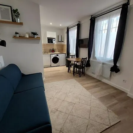 City ​center Station Apartament